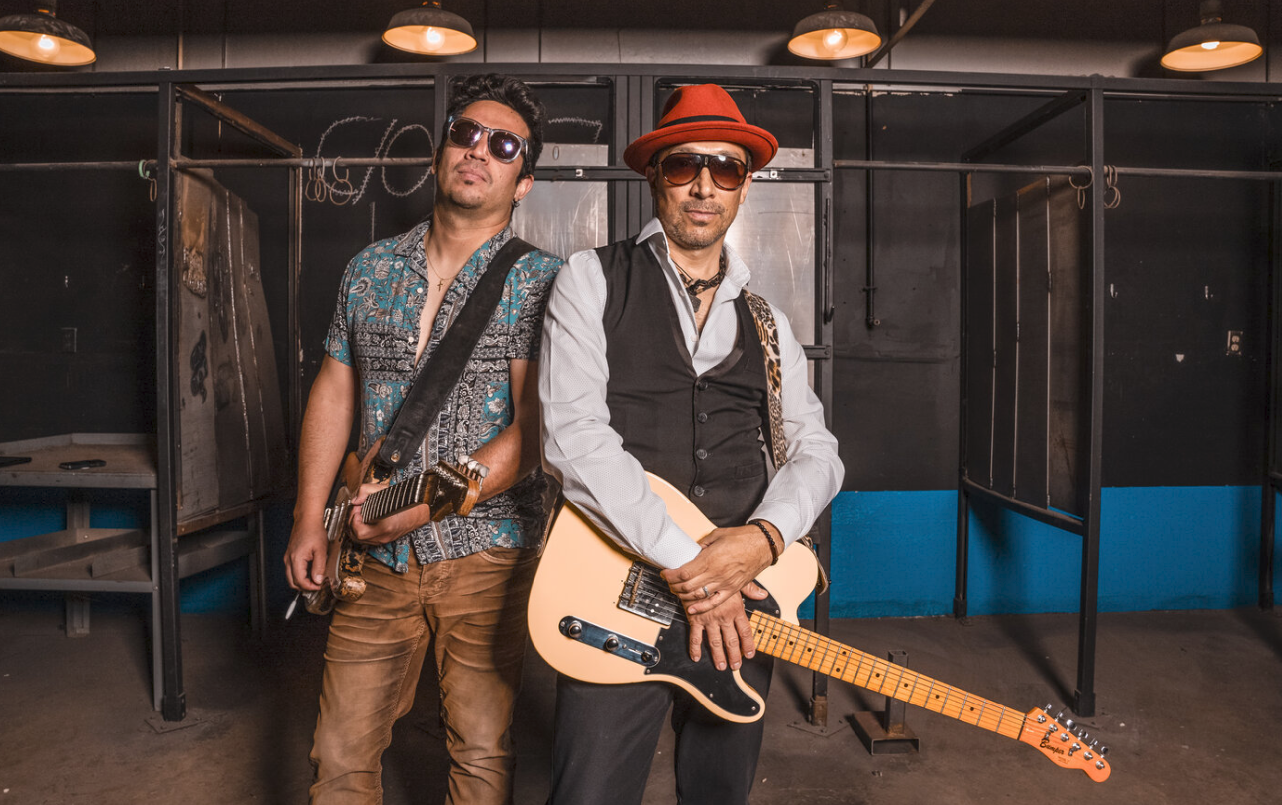 Javier "Hobo Cane" Mendoza: 25 Años de Rock Latino Pionero 4